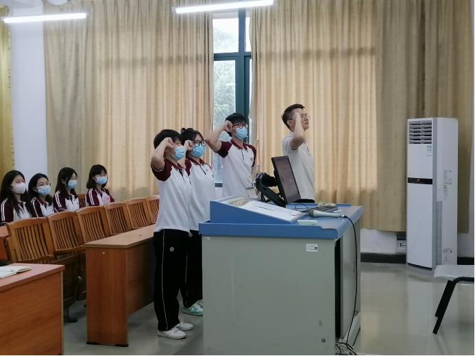 说明: 图片
